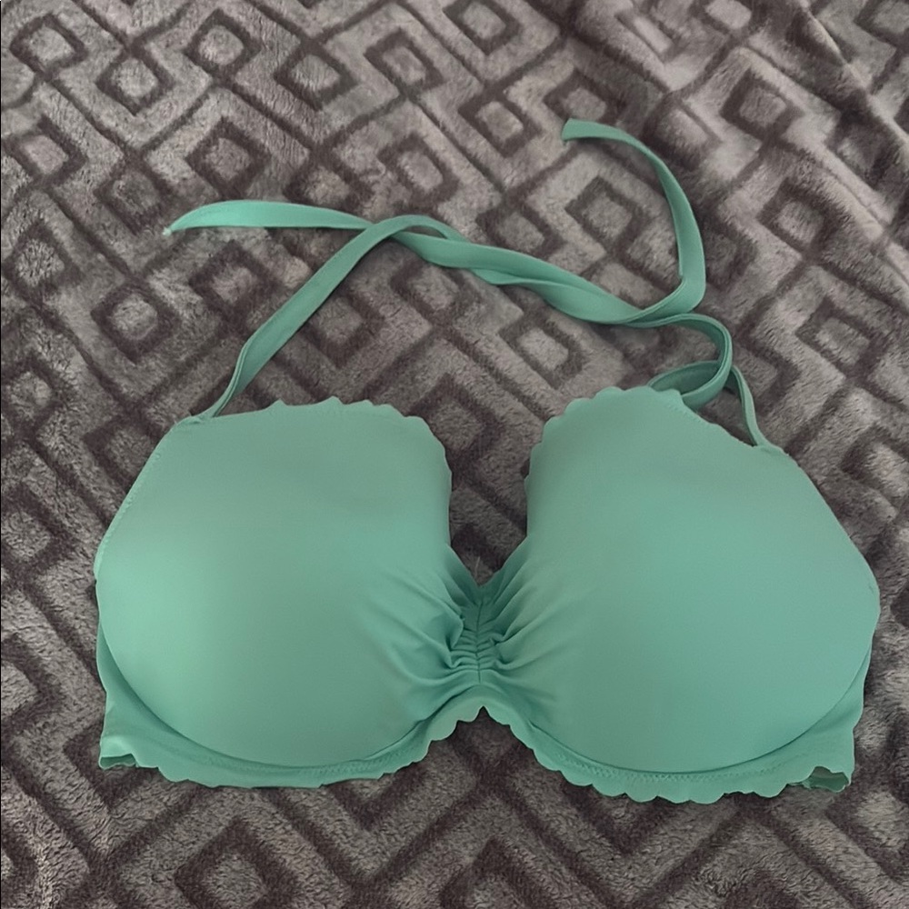 Victoria's Secret Mint Green Scalloped Bikini Top